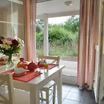 Kompleks wypoczynkowy Goelia Les Rives De Saint Brice 3*