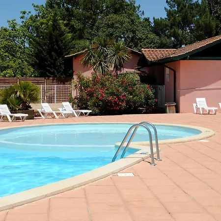 Semesterpark Goelia Les Rives De Saint Brice 3*