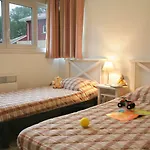Goelia Les Rives De Saint Brice Tatil parkı Ares