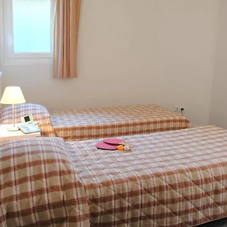 Goelia Les Rives De Saint Brice Prázdninový areál Ares