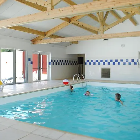 Vakantiepark Goelia Les Rives De Saint Brice 3*